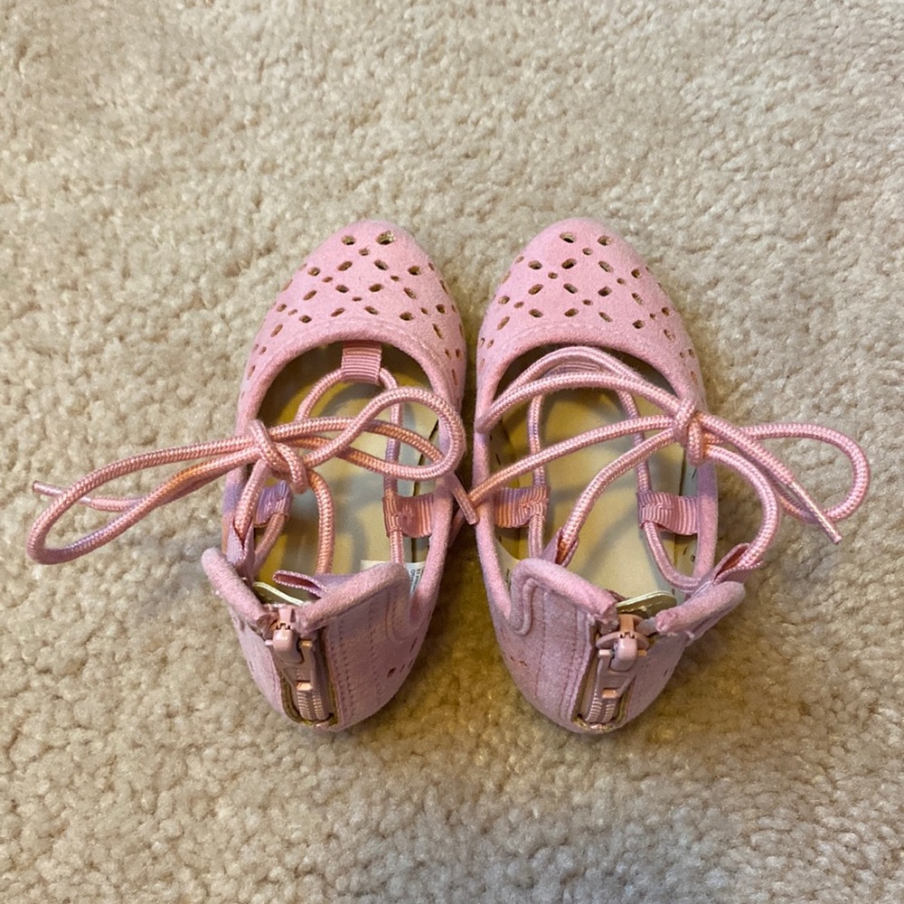 EUC Gymboree Girls Pink Faux Suede Flats